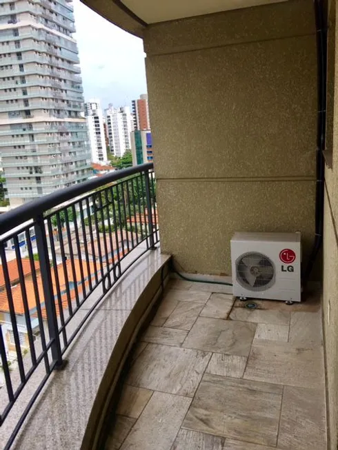 Foto 1 de Apartamento com 1 Quarto para alugar, 37m² em Vila Nova Conceição, São Paulo