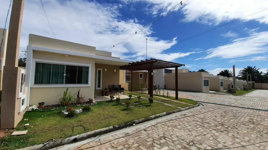 Foto 1 de Casa com 2 Quartos à venda, 70m² em Abrantes, Camaçari