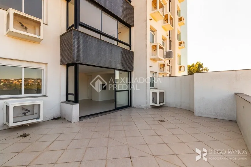 Foto 1 de Apartamento com 2 Quartos à venda, 105m² em Cavalhada, Porto Alegre