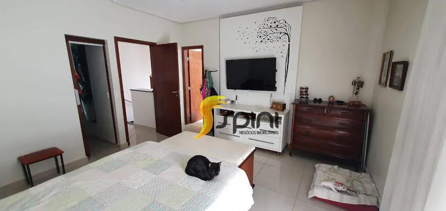 Foto 1 de Casa de Condomínio com 4 Quartos para venda ou aluguel, 300m² em Lagoinha, Uberlândia