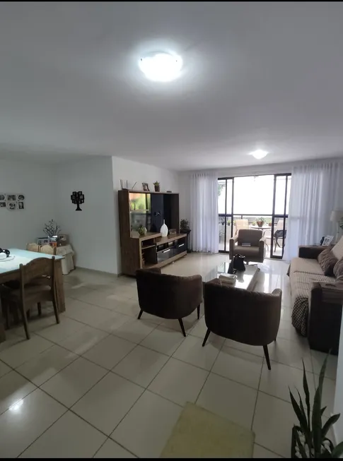 Foto 1 de Apartamento com 4 Quartos à venda, 170m² em Cabo Branco, João Pessoa