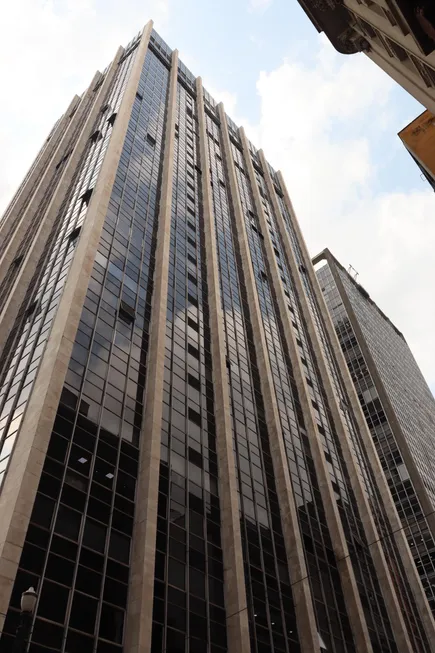 Foto 1 de Sala Comercial para venda ou aluguel, 777m² em Centro, São Paulo