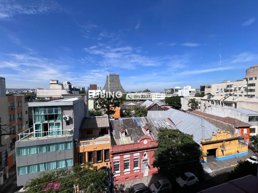 Foto 1 de Apartamento com 1 Quarto à venda, 37m² em Centro Histórico, Porto Alegre