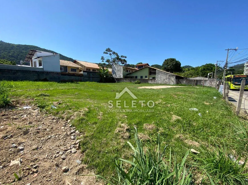 Foto 1 de Lote/Terreno à venda, 900m² em Piratininga, Niterói