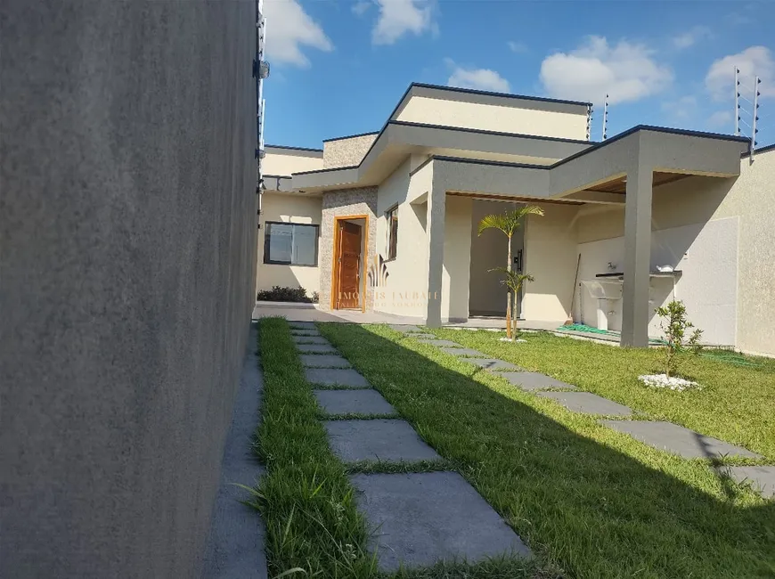 Foto 1 de Casa com 2 Quartos à venda, 78m² em Areao, Taubaté