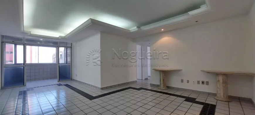Foto 1 de Apartamento com 3 Quartos à venda, 154m² em Boa Viagem, Recife