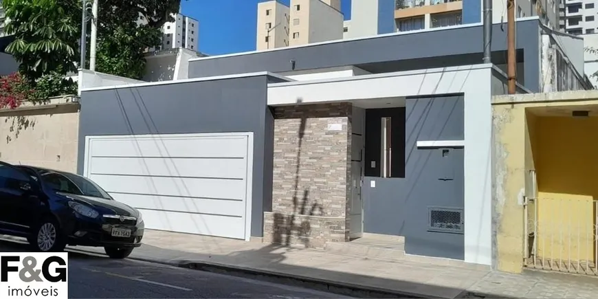 Foto 1 de Casa com 3 Quartos à venda, 260m² em Santa Paula, São Caetano do Sul