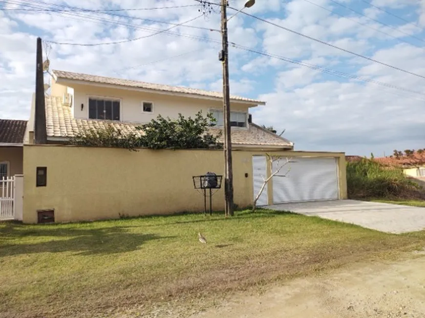 Foto 1 de Casa com 3 Quartos à venda, 243m² em Salinas, Balneário Barra do Sul