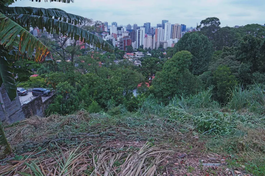 Foto 1 de Lote/Terreno à venda, 1800m² em Morumbi, São Paulo