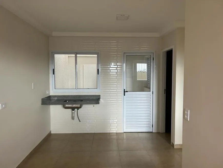 Foto 1 de Apartamento com 2 Quartos à venda, 34m² em Vila Carrão, São Paulo