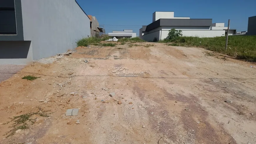 Foto 1 de Lote/Terreno à venda, 250m² em Terra Preta, Monte Mor