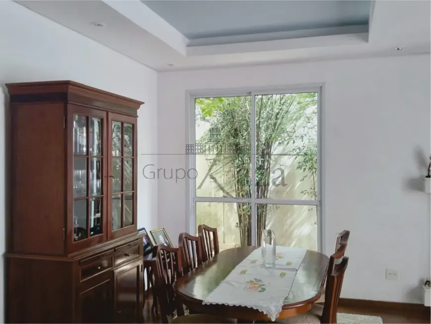 Foto 1 de Casa de Condomínio com 3 Quartos à venda, 300m² em Moema, São Paulo