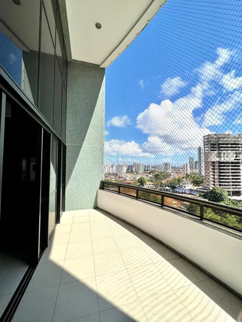 Foto 1 de Apartamento com 3 Quartos à venda, 223m² em Pituba, Salvador