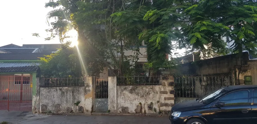 Foto 1 de Casa com 7 Quartos à venda, 410m² em Brás de Pina, Rio de Janeiro