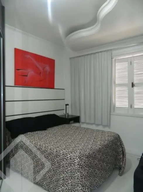 Foto 1 de Apartamento com 2 Quartos à venda, 79m² em Santana, Porto Alegre