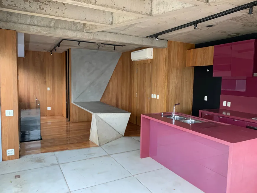 Foto 1 de Apartamento com 3 Quartos para venda ou aluguel, 282m² em Vila Clementino, São Paulo