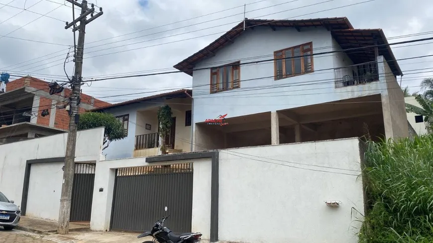 Foto 1 de Casa de Condomínio com 4 Quartos à venda, 380m² em Inconfidencia, Viçosa