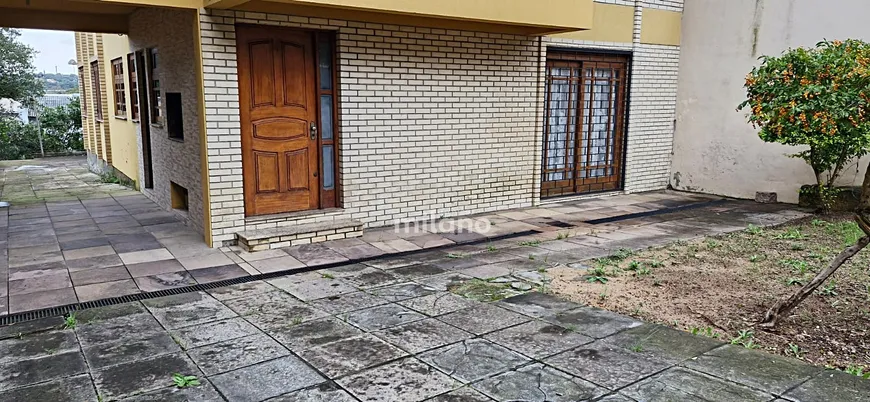 Foto 1 de Casa de Condomínio com 3 Quartos para alugar, 115m² em Ipanema, Porto Alegre