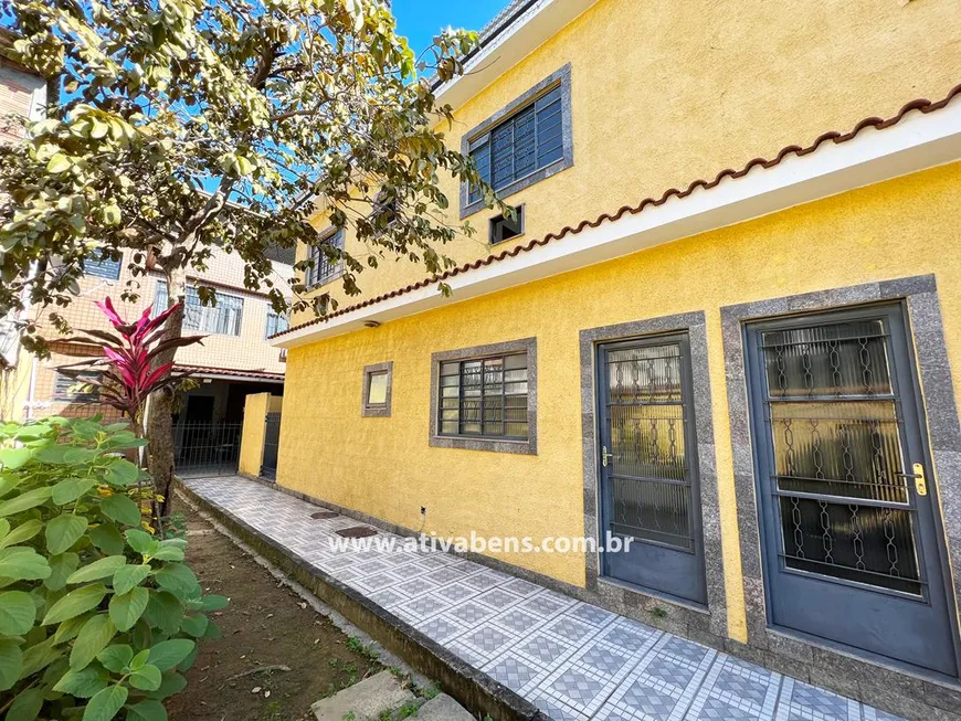 Foto 1 de Casa com 2 Quartos à venda, 80m² em Cordovil, Rio de Janeiro
