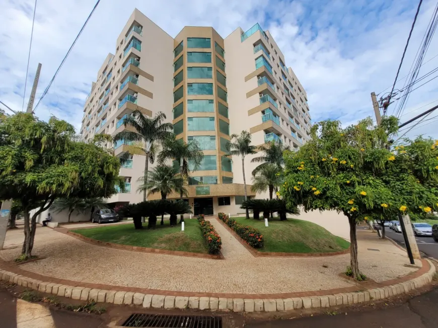 Foto 1 de Flat com 1 Quarto para alugar, 30m² em Morada da Colina, Uberlândia