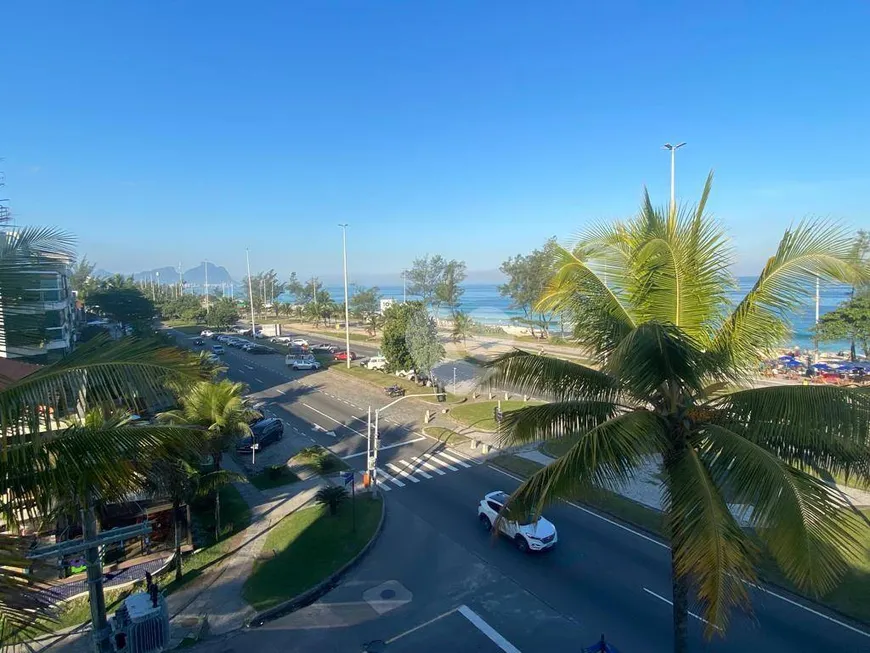 Foto 1 de Cobertura com 3 Quartos à venda, 400m² em Recreio Dos Bandeirantes, Rio de Janeiro