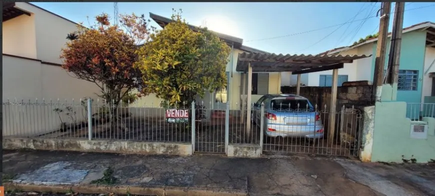 Foto 1 de Casa com 3 Quartos à venda, 77m² em Núcleo Habitacional Vila Nova, Cosmópolis