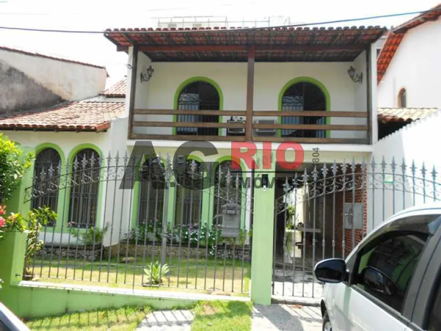 Foto 1 de Casa de Condomínio com 3 Quartos à venda, 308m² em  Vila Valqueire, Rio de Janeiro