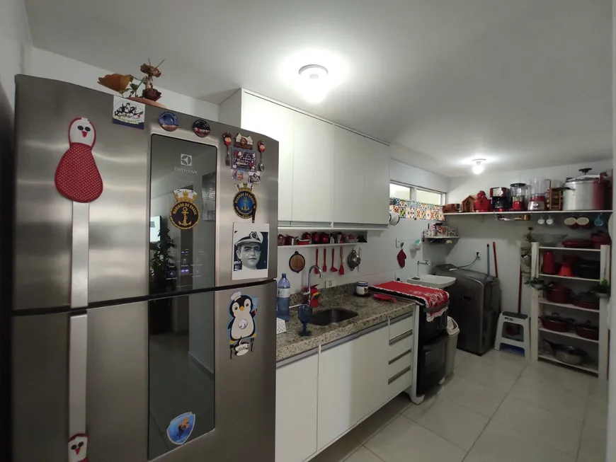 Foto 1 de Apartamento com 2 Quartos à venda, 65m² em Cabo Branco, João Pessoa