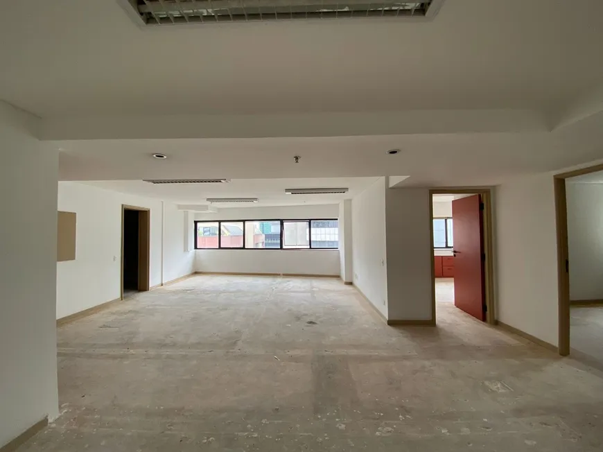 Foto 1 de Sala Comercial para alugar, 235m² em Cidade Monções, São Paulo