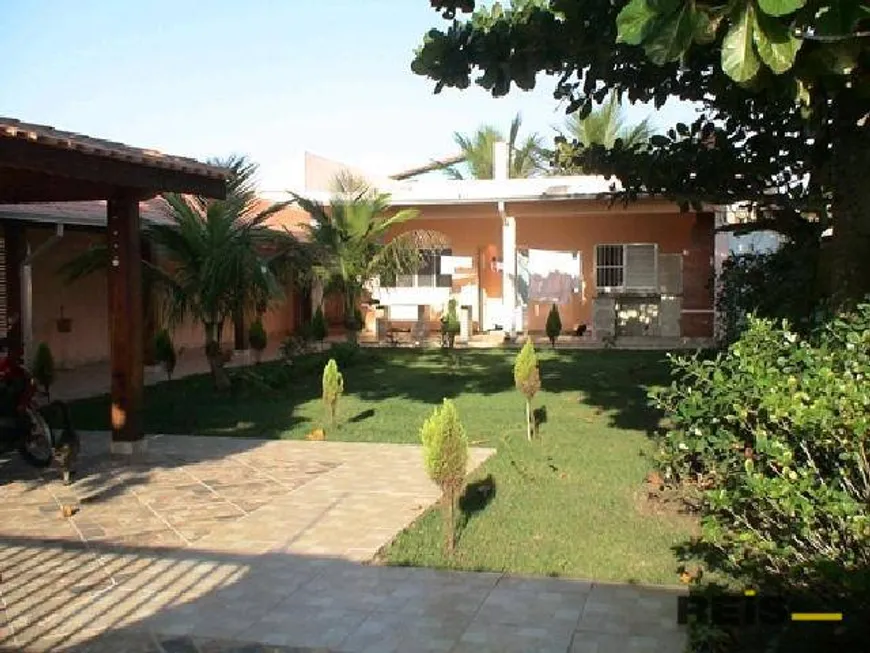 Foto 1 de Casa com 3 Quartos à venda, 400m² em Balneário Ancarpe, Ilha Comprida