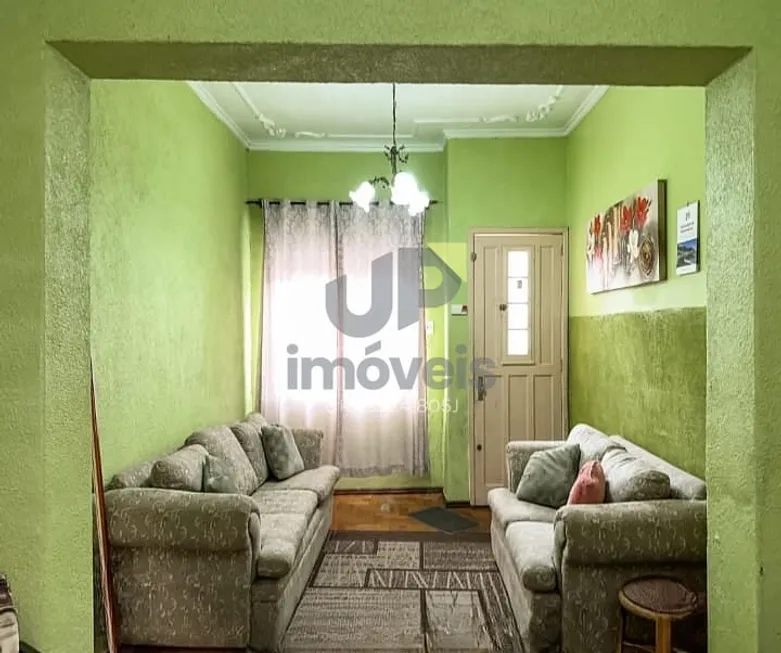 Foto 1 de Casa com 3 Quartos à venda, 129m² em Centro, Pelotas