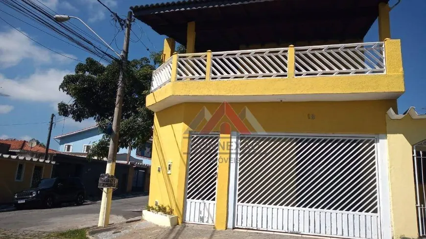 Foto 1 de Sobrado com 4 Quartos à venda, 152m² em Vila Figueira, Suzano