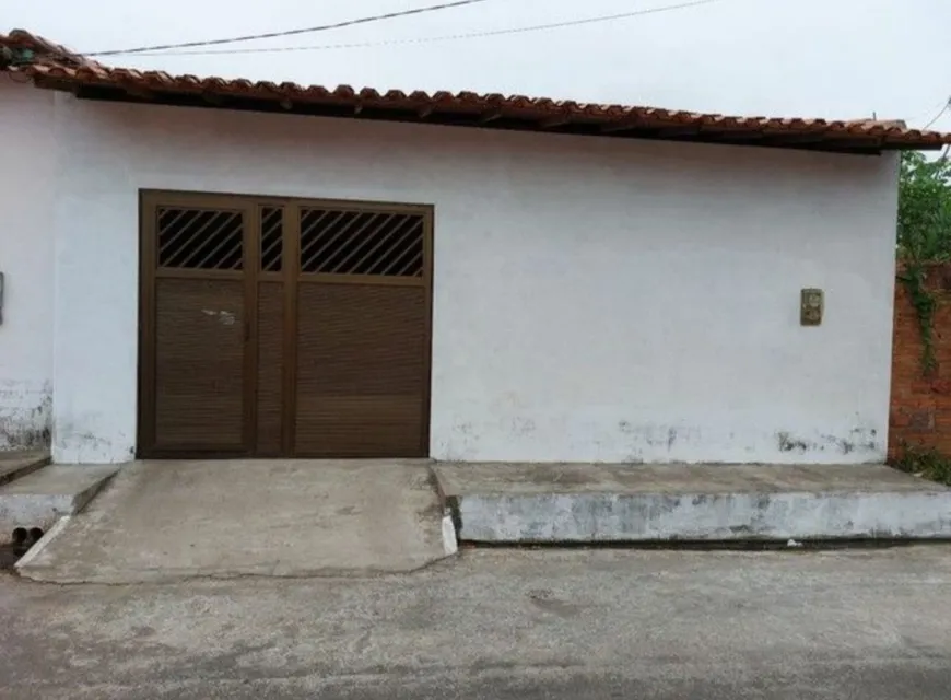 Foto 1 de Casa com 2 Quartos à venda, 62m² em Paracuri Icoaraci, Belém