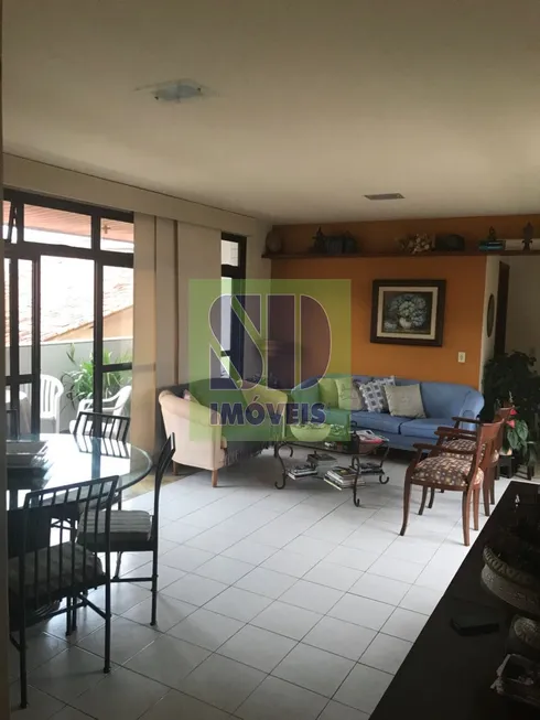 Foto 1 de Apartamento com 3 Quartos à venda, 141m² em Centro, Cabo Frio