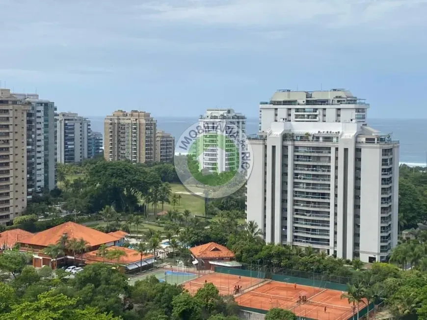 Foto 1 de Apartamento com 2 Quartos à venda, 79m² em Barra da Tijuca, Rio de Janeiro