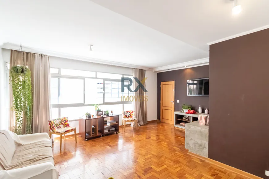 Foto 1 de Apartamento com 3 Quartos à venda, 135m² em Santa Cecília, São Paulo