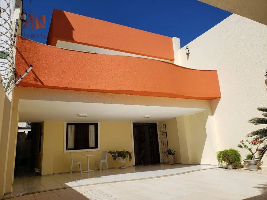 Foto 1 de Casa de Condomínio com 4 Quartos à venda, 305m² em Cajazeiras, Fortaleza