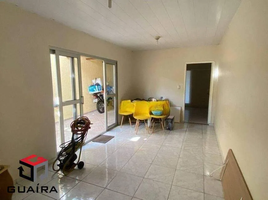 Foto 1 de Casa com 2 Quartos à venda, 206m² em Alves Dias, São Bernardo do Campo