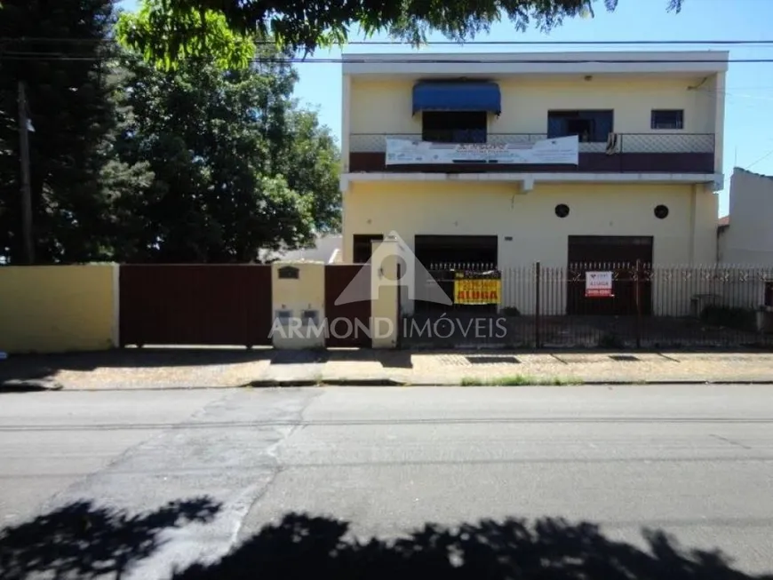 Foto 1 de Sobrado com 3 Quartos à venda, 300m² em Vila Bertini, Americana