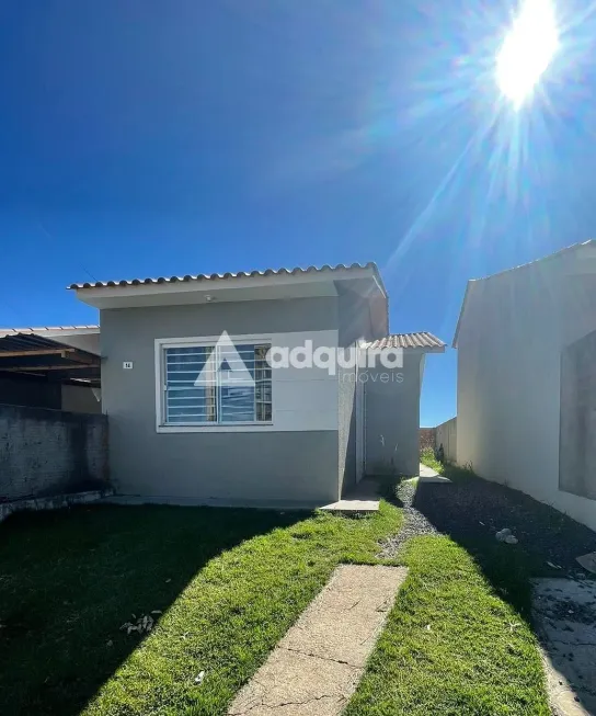 Foto 1 de Casa com 2 Quartos para alugar, 55m² em Contorno, Ponta Grossa