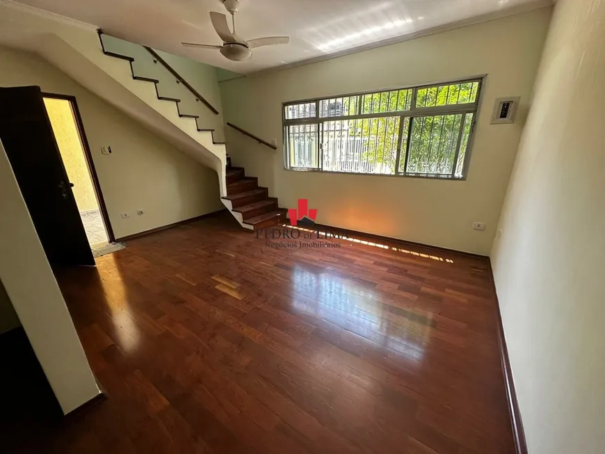 Foto 1 de Sobrado com 4 Quartos à venda, 197m² em Vila Pierina, São Paulo