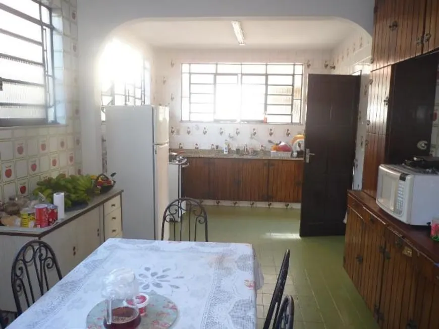 Foto 1 de Casa com 2 Quartos à venda, 360m² em São Francisco, Niterói