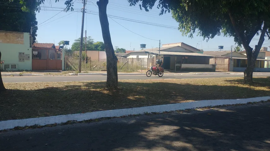 Foto 1 de Lote/Terreno à venda, 379m² em Cidade Livre, Aparecida de Goiânia