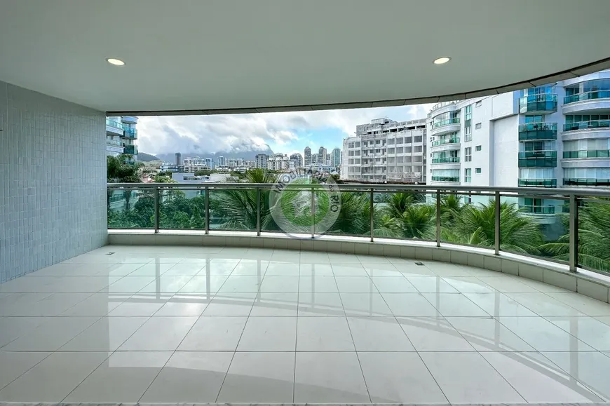 Foto 1 de Apartamento com 4 Quartos à venda, 290m² em Barra da Tijuca, Rio de Janeiro