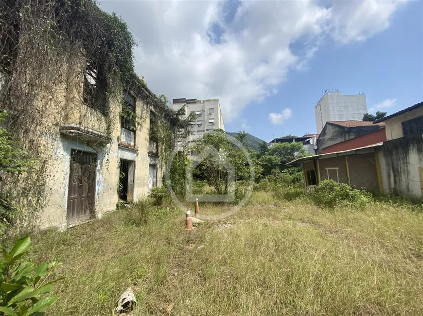 Foto 1 de Lote/Terreno à venda, 935m² em Humaitá, Rio de Janeiro