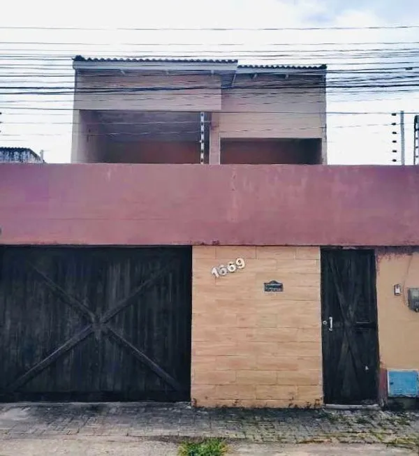 Foto 1 de Casa com 3 Quartos à venda, 214m² em Cambeba, Fortaleza