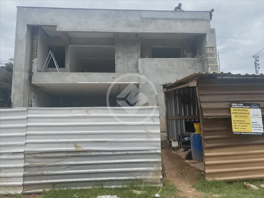 Foto 1 de Casa de Condomínio com 3 Quartos à venda, 215m² em Jardins Capri, Senador Canedo