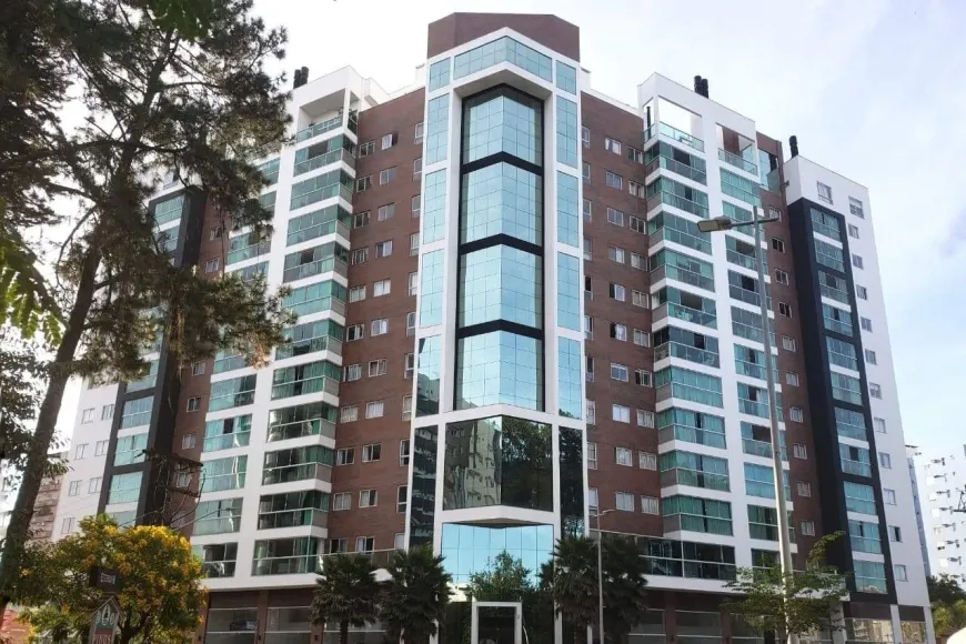 Foto 1 de Apartamento com 2 Quartos para alugar, 64m² em Atiradores, Joinville