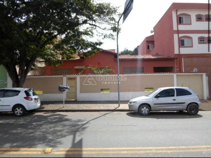 Foto 1 de Casa com 3 Quartos à venda, 220m² em Jardim do Lago, Campinas