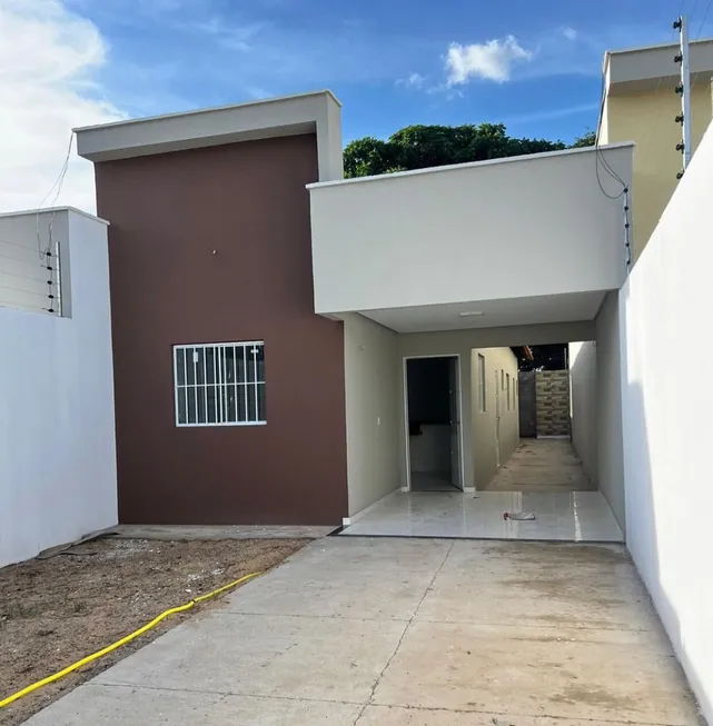 Foto 1 de Casa com 3 Quartos à venda, 83m² em Mangabeira, Feira de Santana